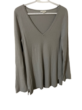 Garnet Hill Cashmere V-Neck Long Sleeve Grey Sweater Size Medium